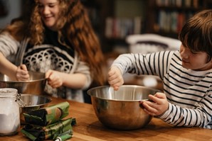 Superior Farms children mixing ingredients